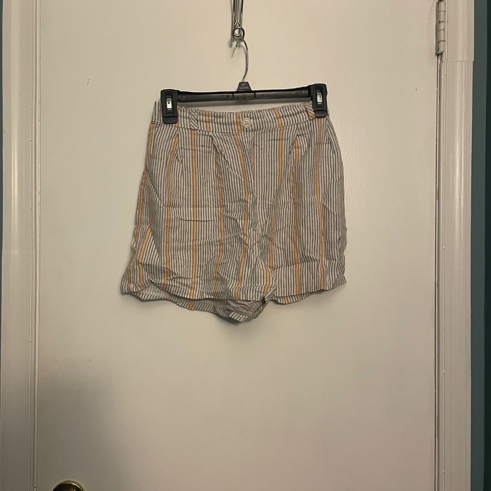 Stripped shorts